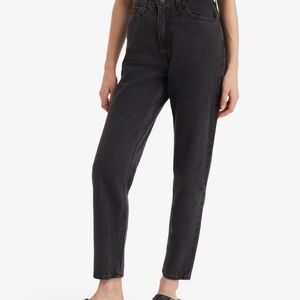Levi's Black Wash/Dark Gray Women's 90s High Rise Mom Jeans